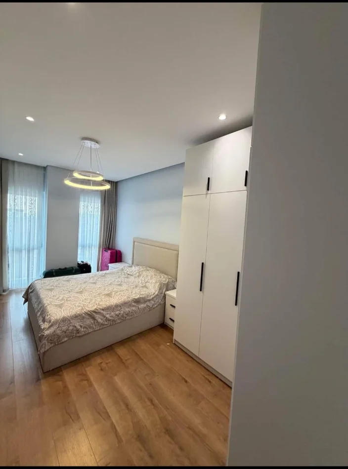 Tirane, jepet me qera apartament 1+1+Ballkon Kati 9, 60 m² 730 € (Zogu i Zi)