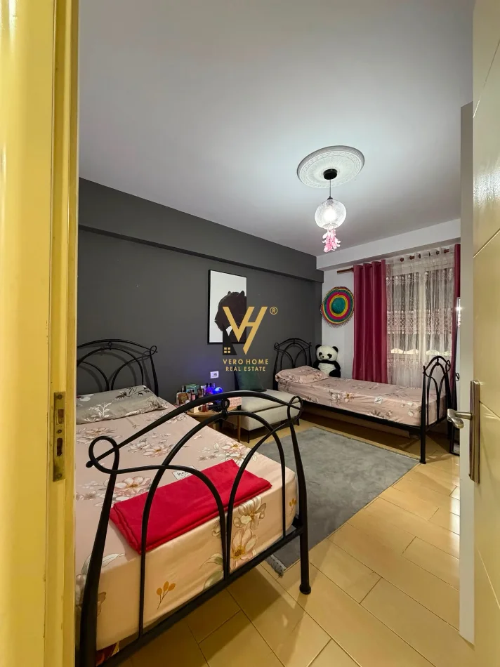 Elbasan, shitet apartament 2+1+Ballkon Kati 4, 75 m² 74.500 € (ELBASAN)