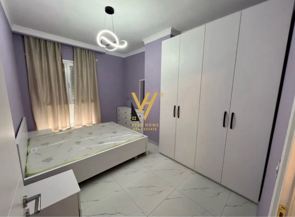 Tirane, shitet apartament 1+1+Ballkon Kati 1, 66 m² 130.000 € (5 MAJI)
