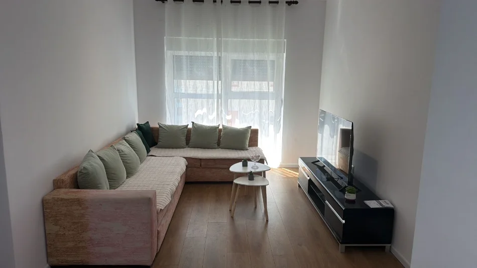 🏡 ME QERA: Super Apartament 📍 Ali Demi/ Rezidenca Kadiu(2+1+2wc) 96m2💥💥Hera parë me qira | 50.000 Lekë/Muaj 💥