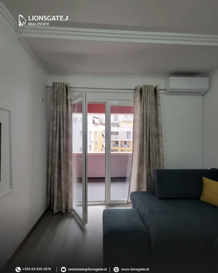 Tirane, jap me qera apartament 1+1+Ballkon , 75 m² 550 € (Oxhaku)