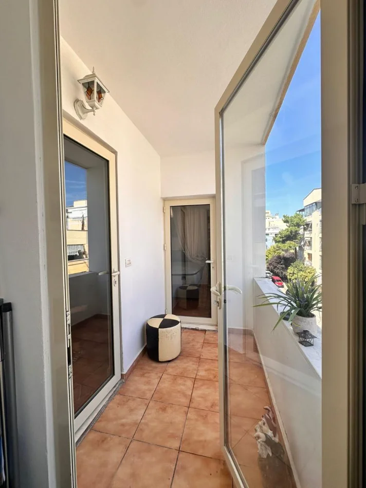 Durres, shitet apartament 1+1 Kati 4, 82.000 € 