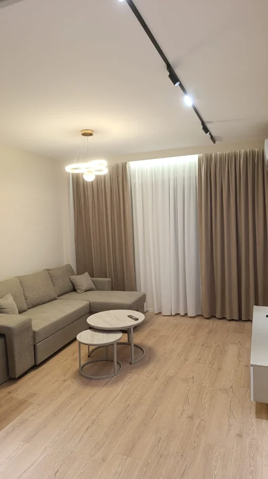 Tirane, jepet me qera apartament 1+1 Kati 6, 74 m² 750 € (Delijorgji)