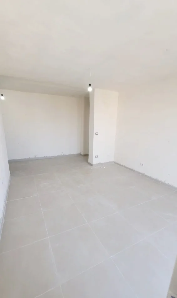 Kavaje, shitet apartament 2+1+Aneks+Ballkon Kati 4, 94 m² (Kavaje)