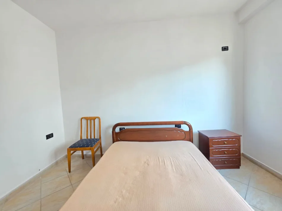 🏠 Me Qera: Apt. 2+1 & 1 Bllk (Fresk - Dega Thesarit )🔥Zonë e qetë || 100% e kompletuar 🫨 37,000 Lekë / Muaj💶