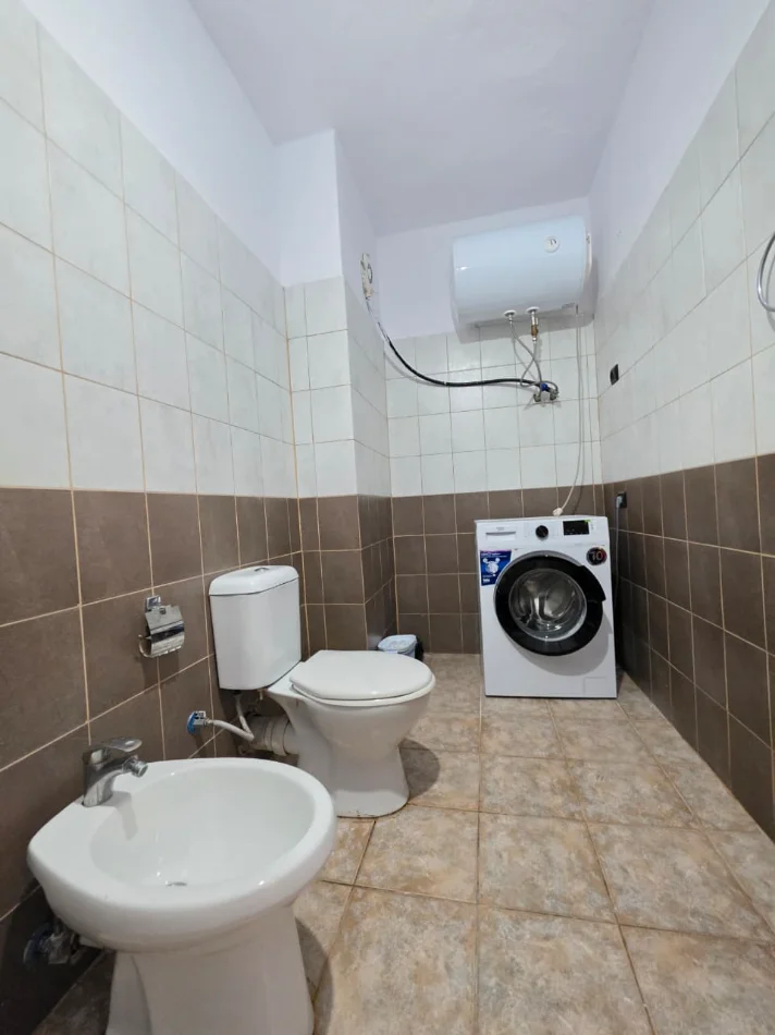 🏠 Me Qera: Apt. 2+1 & 1 Bllk (Fresk - Dega Thesarit )🔥Zonë e qetë || 100% e kompletuar 🫨 37,000 Lekë / Muaj💶
