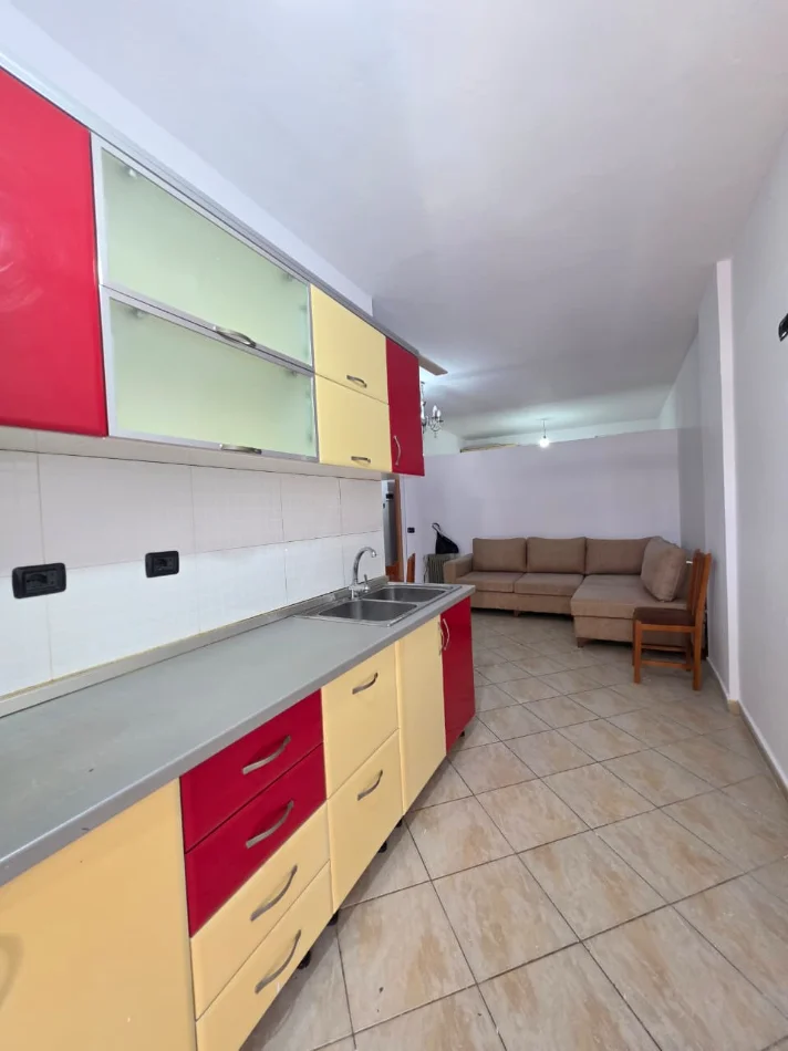 🏠 Me Qera: Apt. 2+1 & 1 Bllk (Fresk - Dega Thesarit )🔥Zonë e qetë || 100% e kompletuar 🫨 37,000 Lekë / Muaj💶