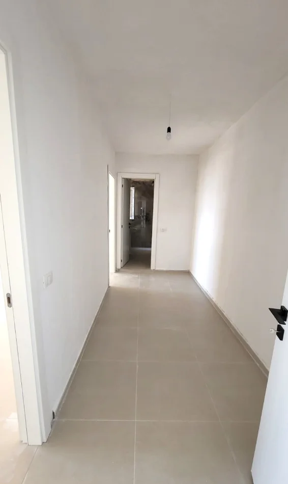 Kavaje, shitet apartament 3+1+Aneks+Ballkon Kati 5, 115 m² 92.000 € (Kavaje)