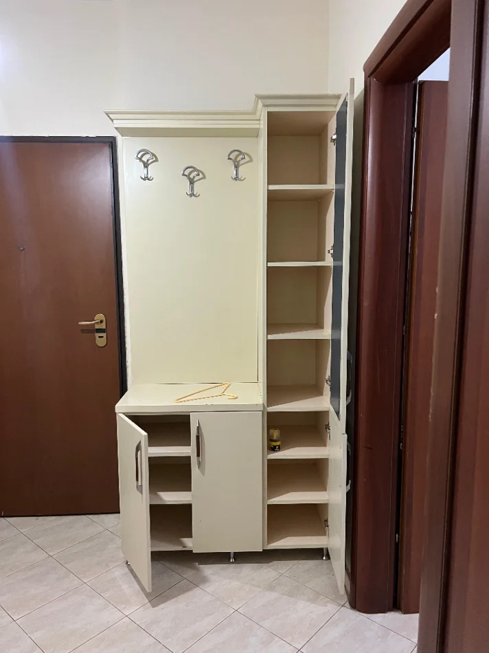Tirane, jepet me qera apartament 2+1+Ballkon Kati 6, 90 m² 450 € (Astir Mikel Maruli)