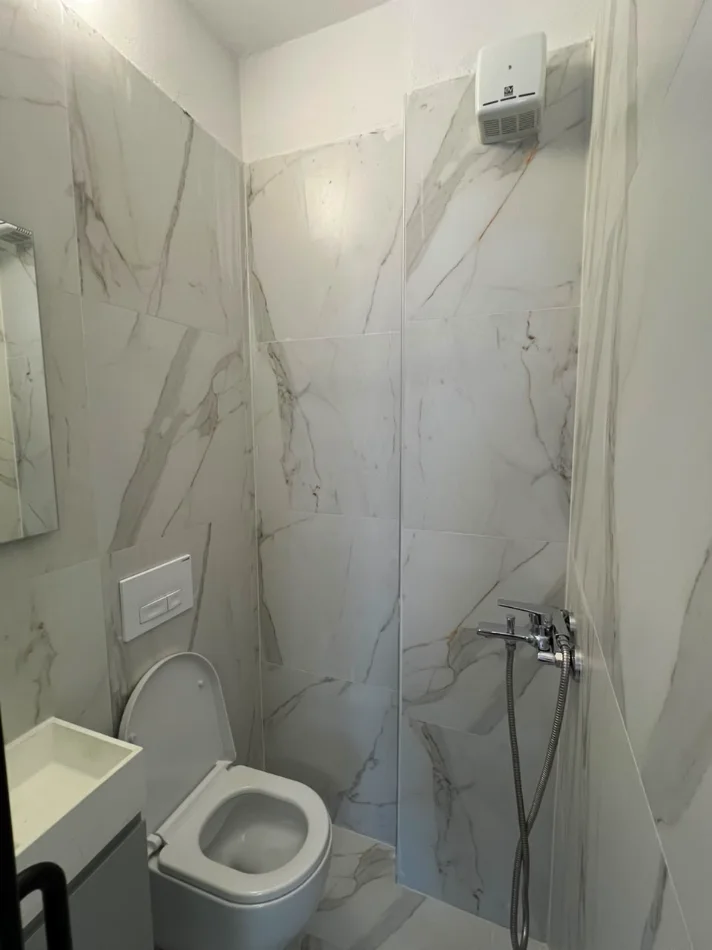 jepet me qera 2+1 Kati 9, 95 m² 750 €