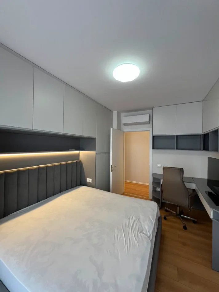 jepet me qera 2+1 Kati 9, 95 m² 750 €