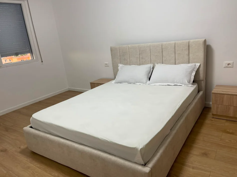 Tirane, jepet me qera 1+1 Kati 3, 68 m² 500 € (Astir,rezidenca Klensi)