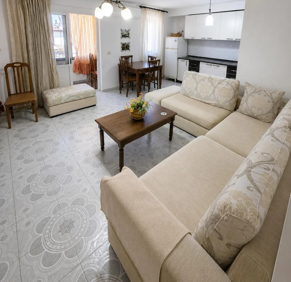 Durres, shitet apartament 1+1 Kati 4, 65 m² 85.000 € (Spitali)