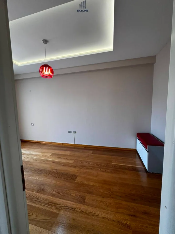 Tirane, shitet apartament 2+1 Kati 4, 96 m² 260.000 € (Liqeni I Thate)