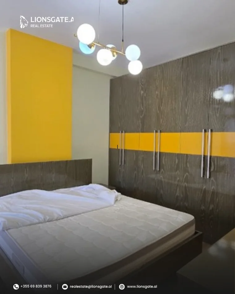 Tirane, jap me qera apartament 2+1+Aneks+Ballkon , 115 m² 750 € 