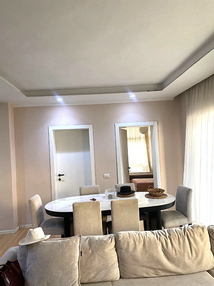 Jepet me Qera Super Apartament 2+1 Fillim te Don Bosko ---- 550 € (Don Bosko)