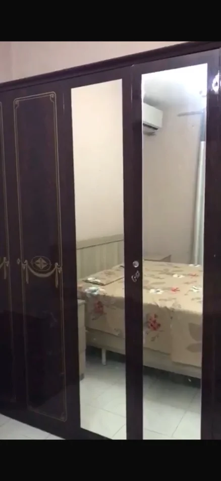 Tirane, jepet me qera apartament 2+1 Kati 4, 75 m² 650 € (Ferit Xhajko)