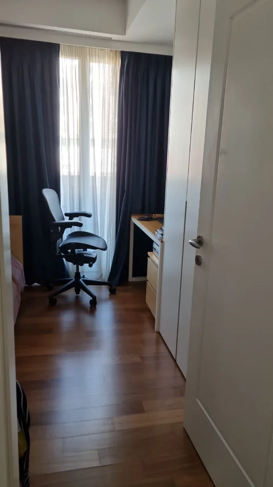 Shqiperi, jepet me qera apartament 2+1+2+Parkim, Kati 6, 120 m² 1.800 € (Qender)