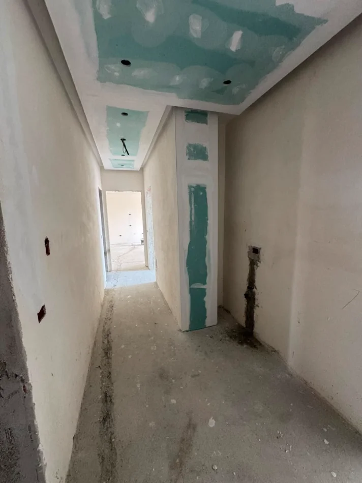 Tirane, shitet apartament 2+1 , 105 m² 95.382 € 