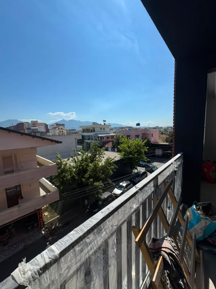 Tirane, shitet apartament 2+1 , 105 m² 95.382 € 