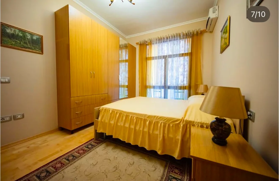 Tirane, jepet me qera apartament 1+1+Aneks+Ballkon Kati 2, 66 m² 620 € (vasil shanto)