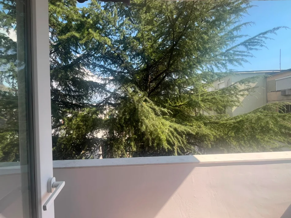 Shqiperi, shitet apartament 1+1+Ballkon Kati 4, 53 m² 94.000 € (Rruga Xhanfize Keko)