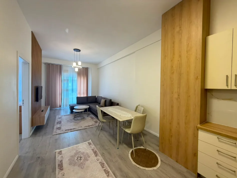 Tirane, jepet me qera apartament 1+1 Kati 8, 65 m² 585 € (Dritan Hoxha)