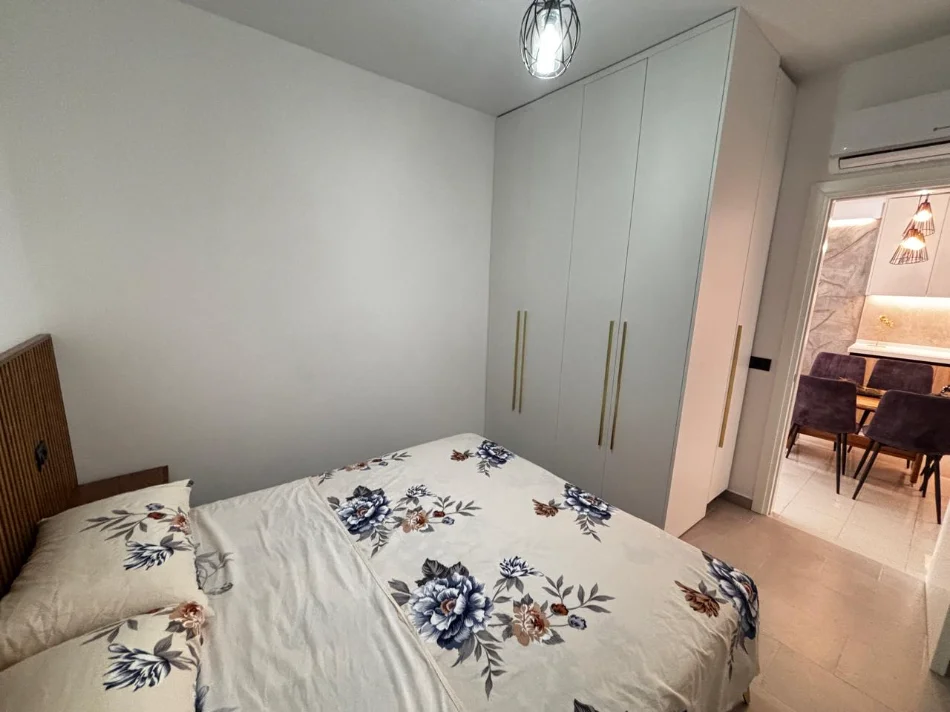 Durres, jepet me qera 2+1 Kati 6, 70 m² (Plazh, Lagja 13)