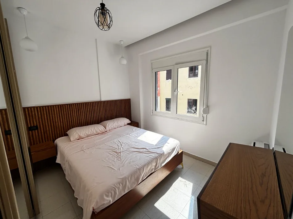 Durres, jepet me qera 2+1 Kati 6, 70 m² (Plazh, Lagja 13)