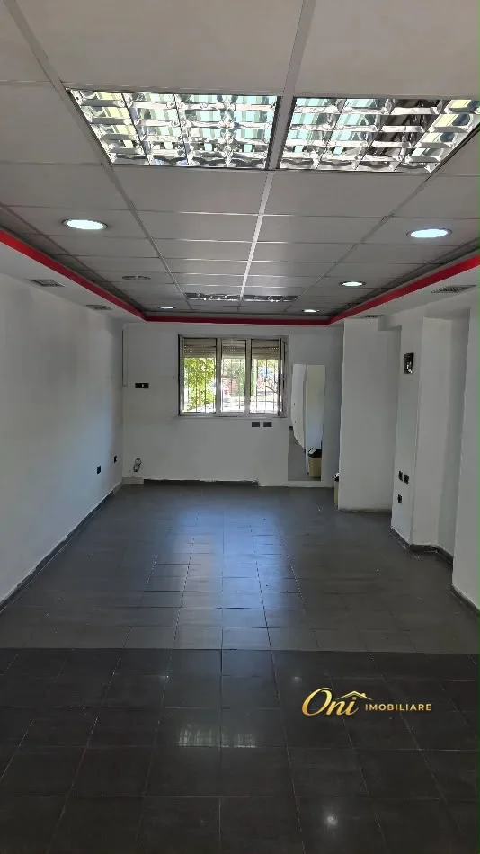 Tirane, shitet zyre Kati 0, 40 m² 110.000 € (ALLIAS)