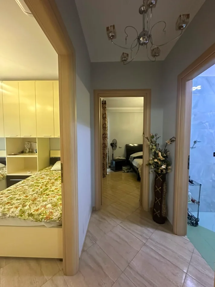 Tirane, shitet apartament 2+1+Ballkon , 104 m² 220.000 € (Tower Bridge 1, Rajoni nr 4)
