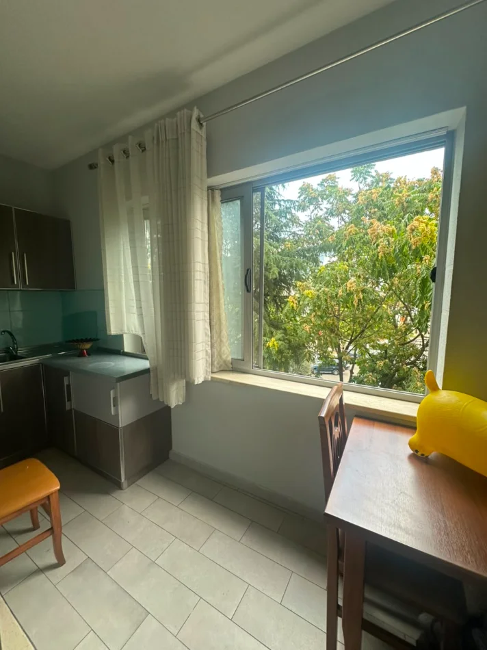 Tirane, shitet apartament 2+1+Ballkon , 104 m² 220.000 € (Tower Bridge 1, Rajoni nr 4)