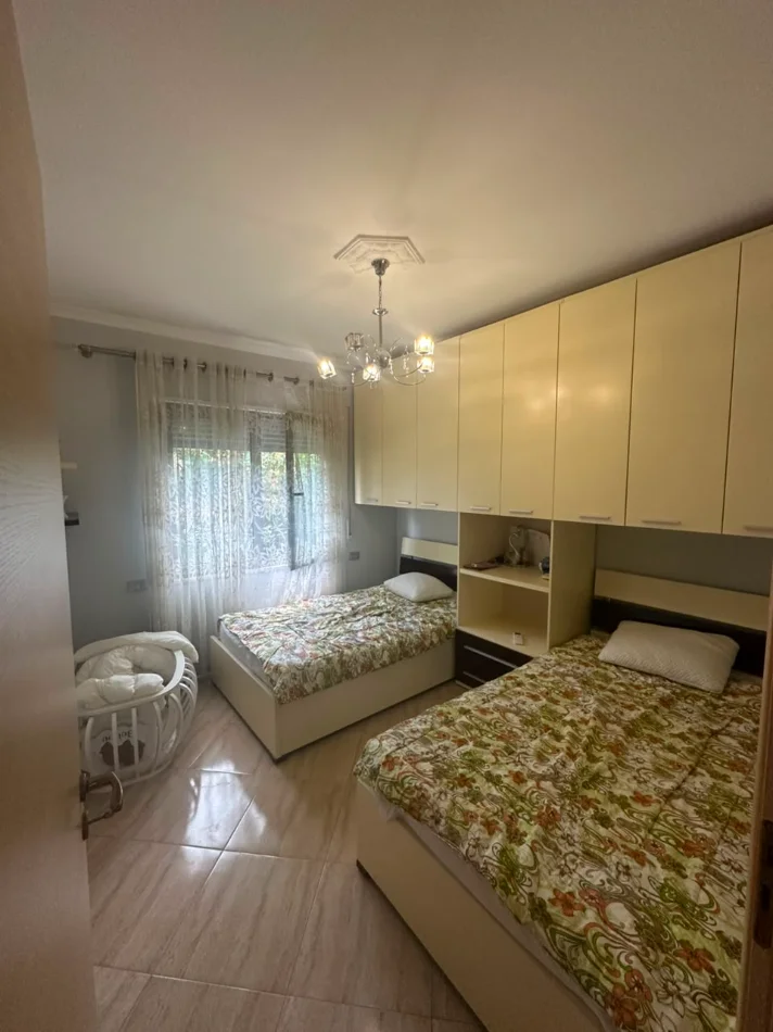 Tirane, shitet apartament 2+1+Ballkon , 104 m² 220.000 € (Tower Bridge 1, Rajoni nr 4)