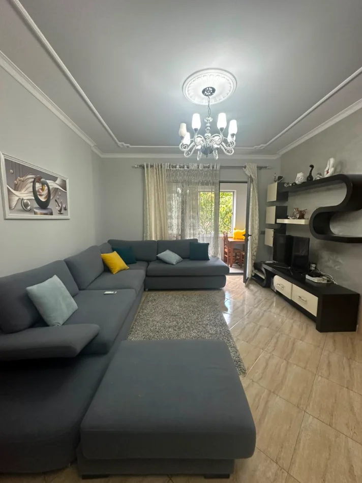 Tirane, shitet apartament 2+1+Ballkon , 104 m² 220.000 € (Tower Bridge 1, Rajoni nr 4)