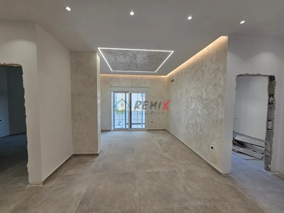 Durres, shitet apartament 2+1+Aneks+Ballkon Kati 2, 110 m² 175.000 € 