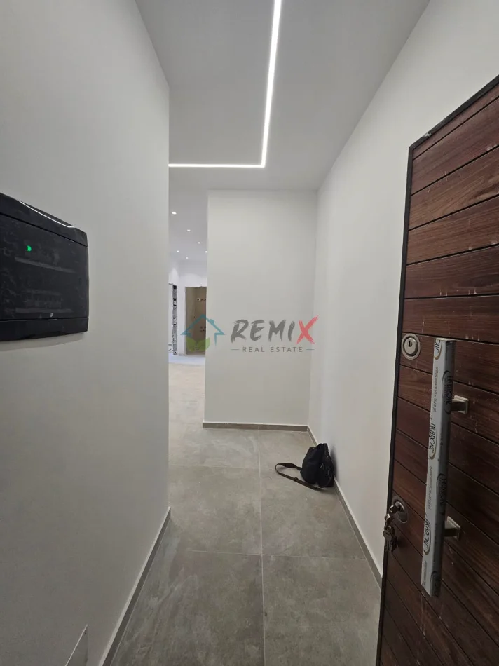 Durres, shitet apartament 2+1+Aneks+Ballkon Kati 2, 110 m² 175.000 € 