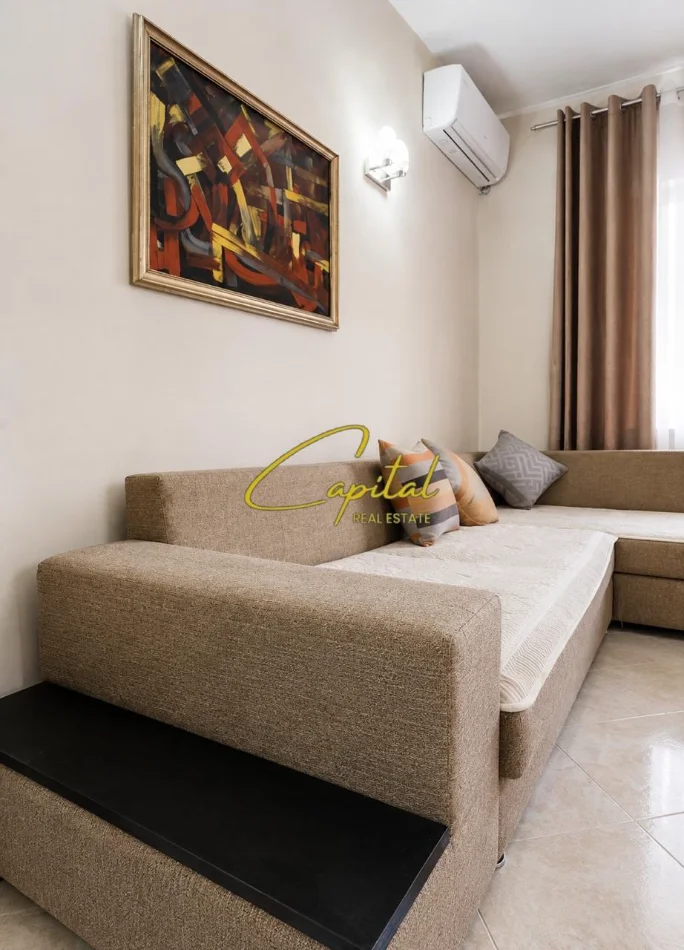 Tirane, jepet me qera apartament 1+1 Kati 4, 75 m² 600 € (RRUGA E KAVAJES)
