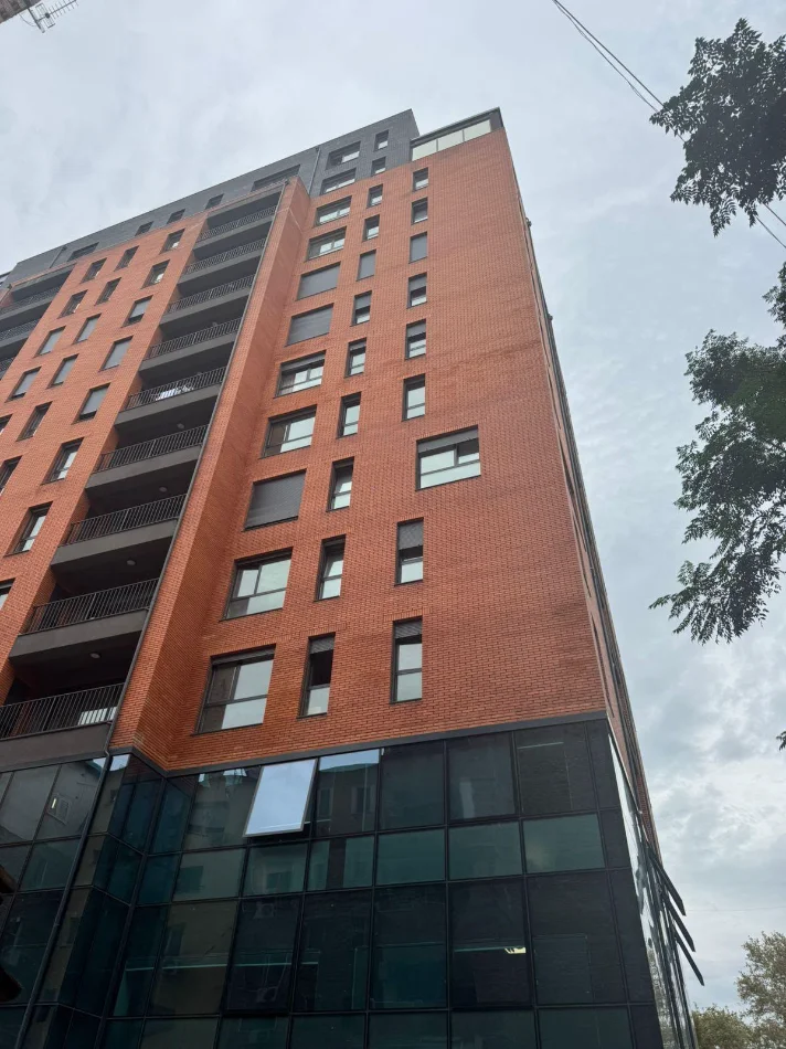 Tirane, shitet apartament 1+1+Aneks , 68 m² 270.000 € (rruga myslym shyri)