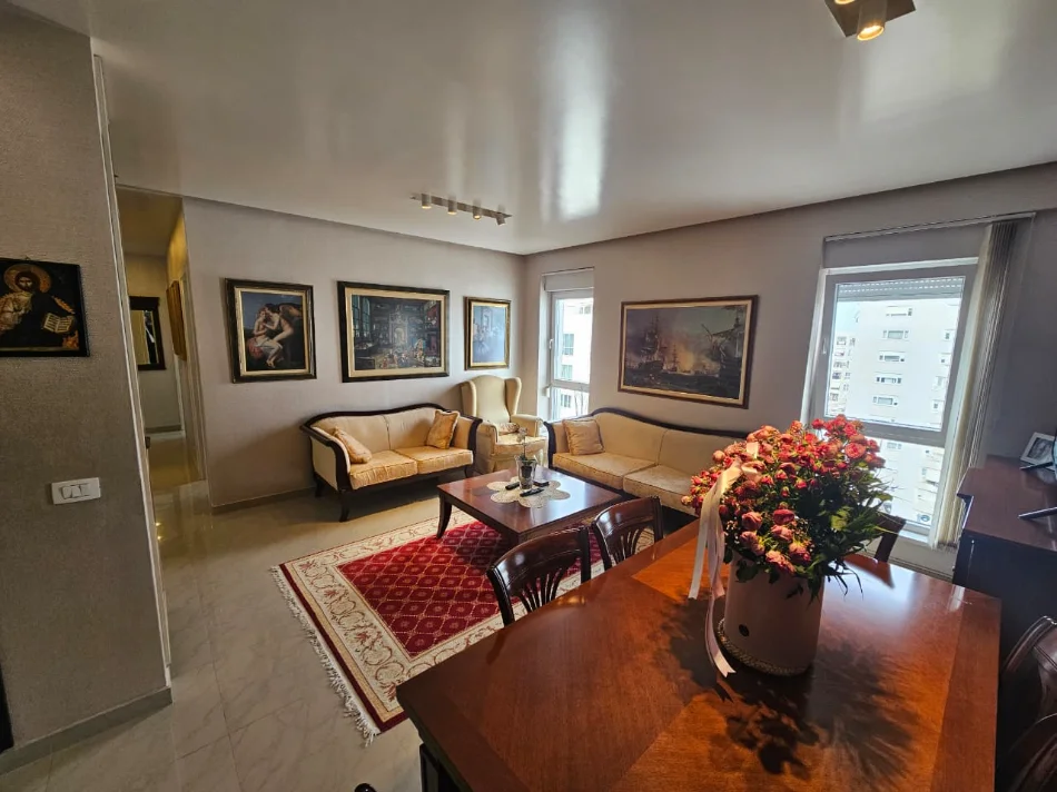 Tirane, shitet apartament 3+1+Aneks+Ballkon Kati 9, 93 m² 259.000 € (ish fusha e aviacionit)