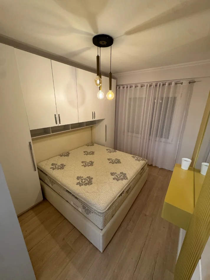 ME QERA: 1+1 📍 Astir (Te Rrethrrotullimi) - 50,000 Leke/Muaj- Pallat i Ri - K.4 - Sp.75m² || Ne Hyrje Te Astirit - E sapo Investuar Totalisht🔥
