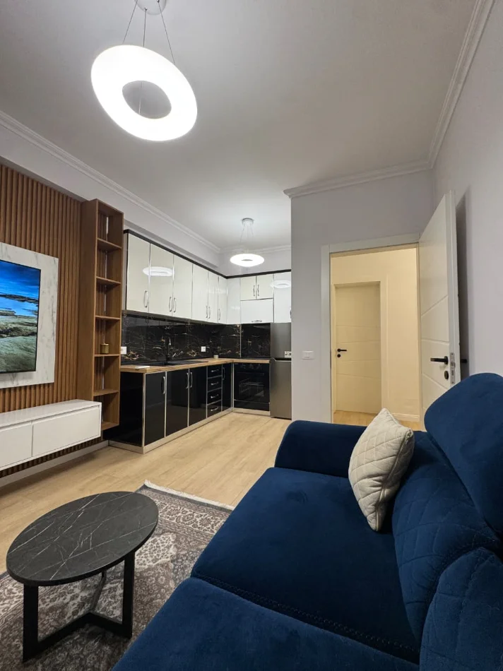 ME QERA: 1+1 📍 Astir (Te Rrethrrotullimi) - 50,000 Leke/Muaj- Pallat i Ri - K.4 - Sp.75m² || Ne Hyrje Te Astirit - E sapo Investuar Totalisht🔥
