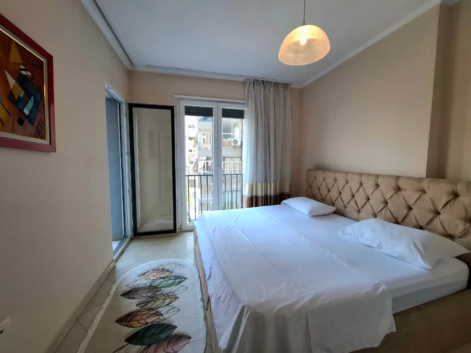 🏠ME QERA: 1+1 📍Qender (Fakulteti i Shkencave te Natyres) - 55,000 Leke/Muaj - Pallat i Ri - K.3 - Sp.75m² || 10 Min Larg Qendres🚀