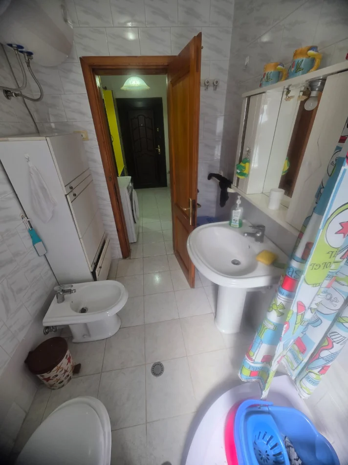 Durres, shitet apartament 1+1+Aneks+Ballkon Kati 4, 65 m² 92.000 € 