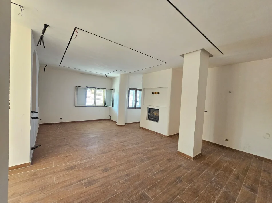 Durres, shitet apartament+verande | Penthouse 3+1+Aneks+Ballkon Kati 9, 160 m² 185.000 € 