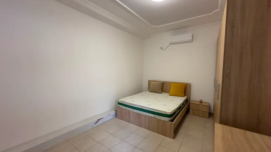 Tirane, jap me qera apartament 1+1 Kati 1, 74 m² 760 € (Shallvaret)