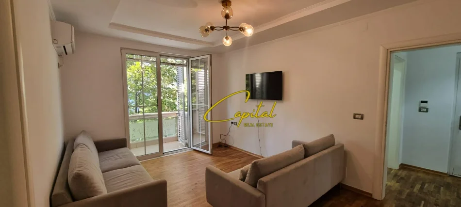 Tirane, jepet me qera apartament 2+1 Kati 3, 80 m² 900 € (SHESHI WILLSON)