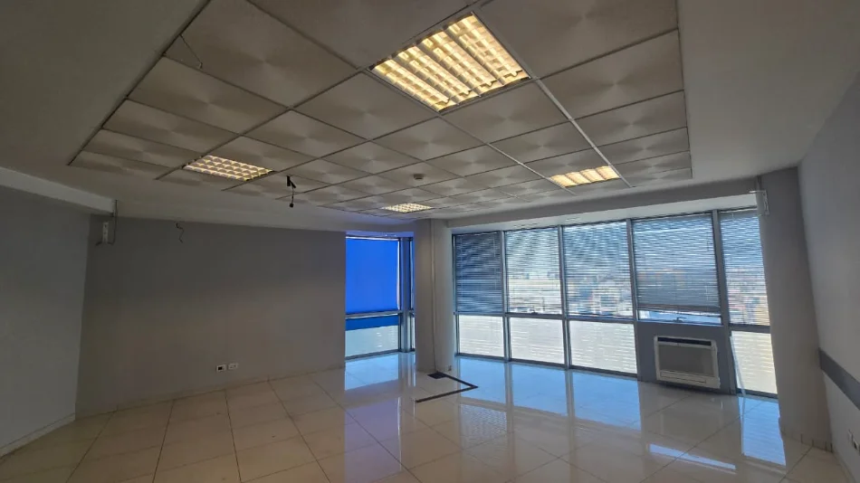 Tirane, jepet me qera ambjent biznesi , 220 m² 2.300 € (selvia , rruga e dibres , gjimnazi partizani)