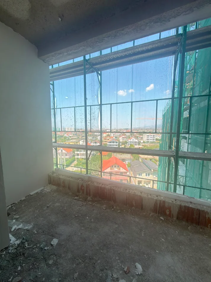 Tirane, shitet apartament 1+1+Ballkon Kati 6, 72 m² 57.700 € (Kamez, prane pedonales se Bathores)