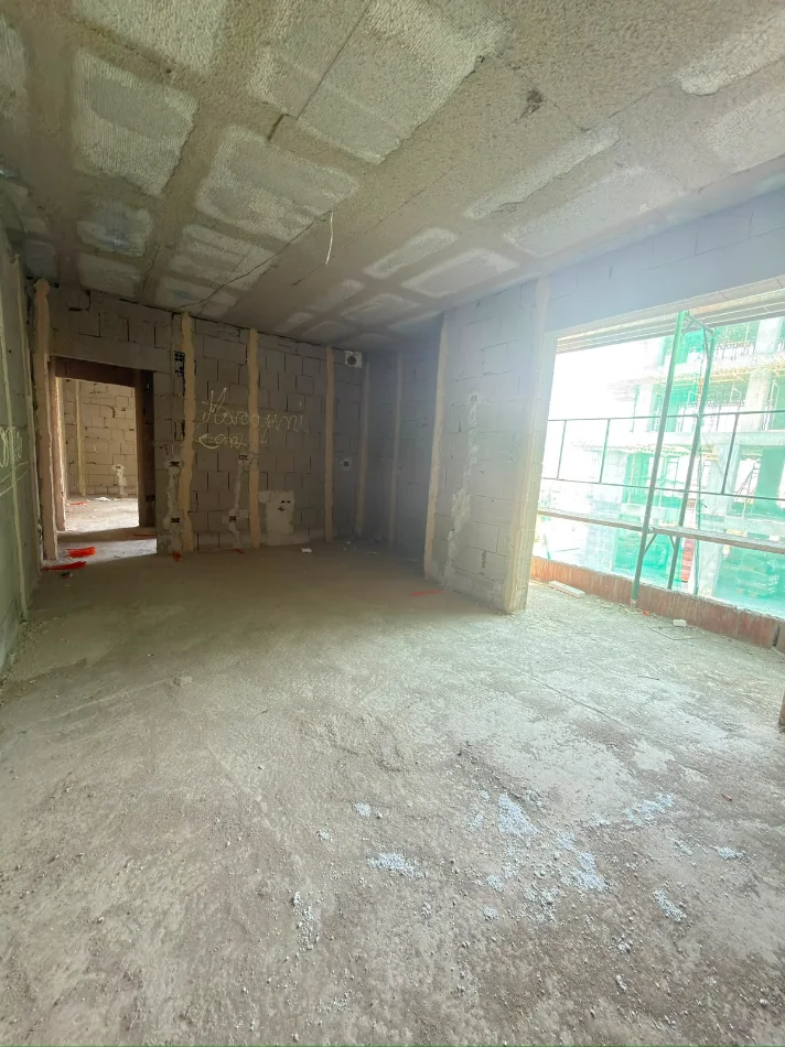 Tirane, shitet apartament 1+1+Ballkon Kati 6, 73 m² 58.000 € (Kamez prane pedonales se Bathores)