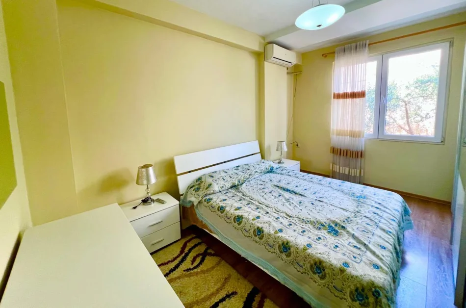 Tirane, jepet me qera apartament 2+1+Ballkon Kati 1, 100 m² 750 € (Kodra e Diellit 1)